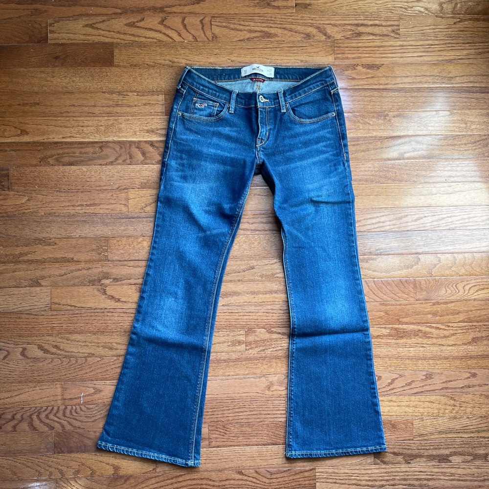 Lot of Hollister Jeans - Picture 2 of 11